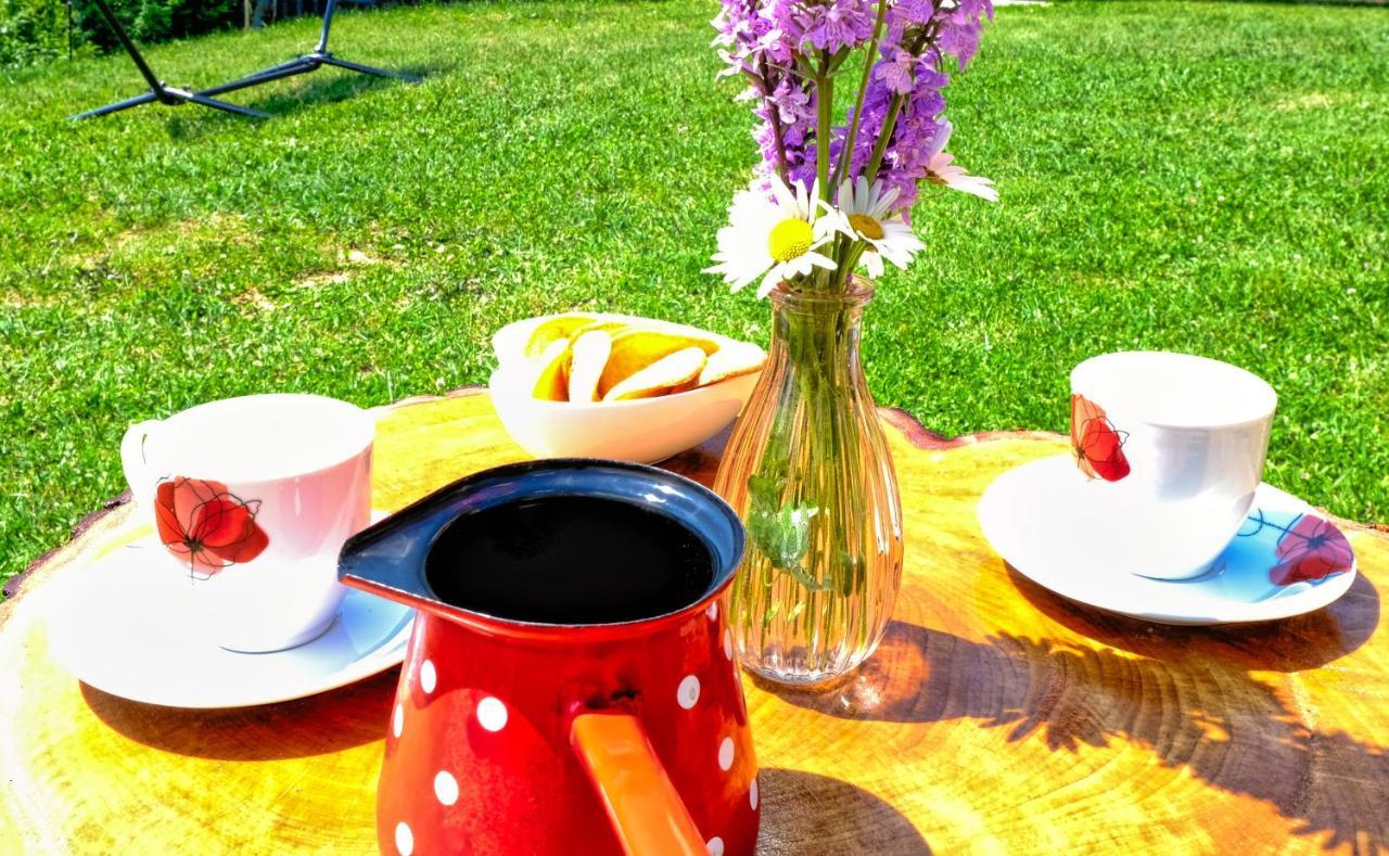 فندق Glamping Brodej Vitanje المظهر الخارجي الصورة
