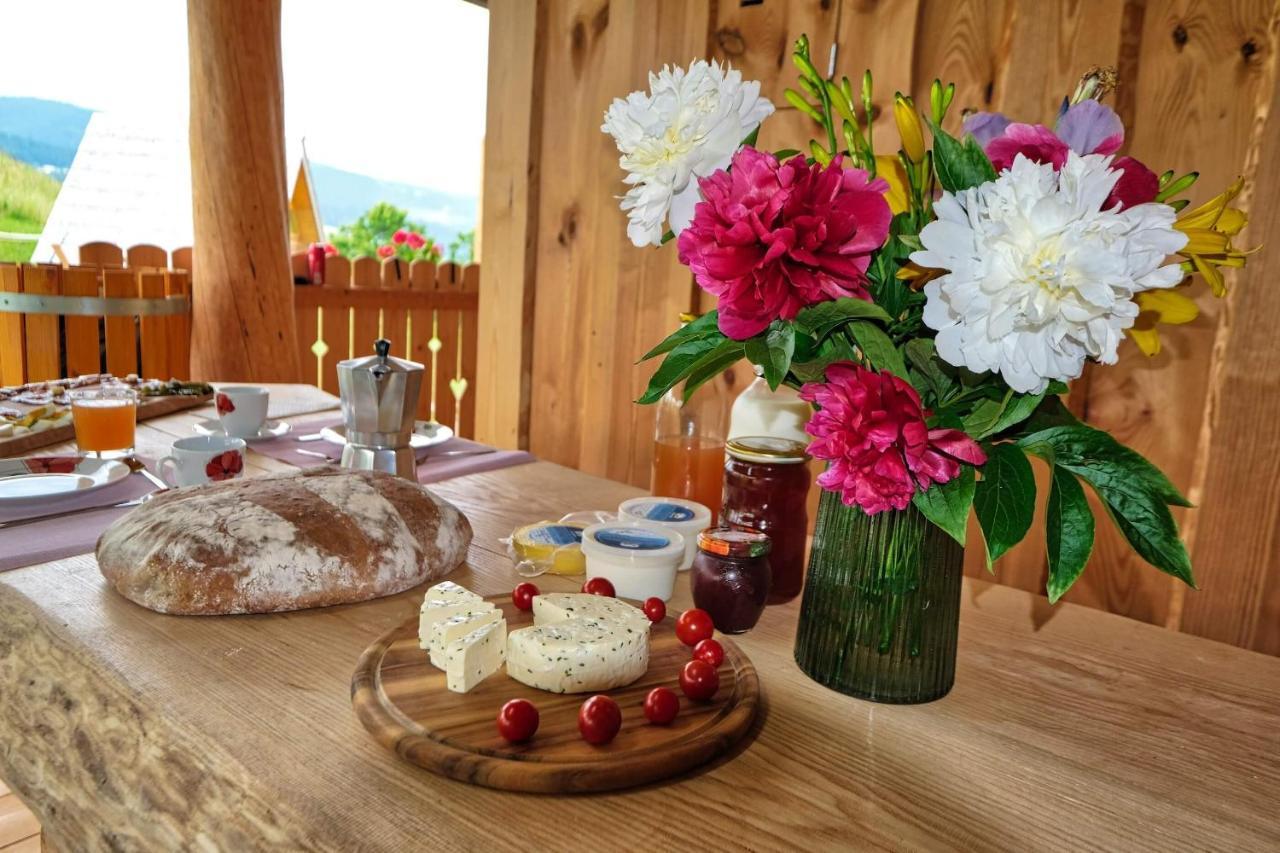 فندق Glamping Brodej Vitanje المظهر الخارجي الصورة
