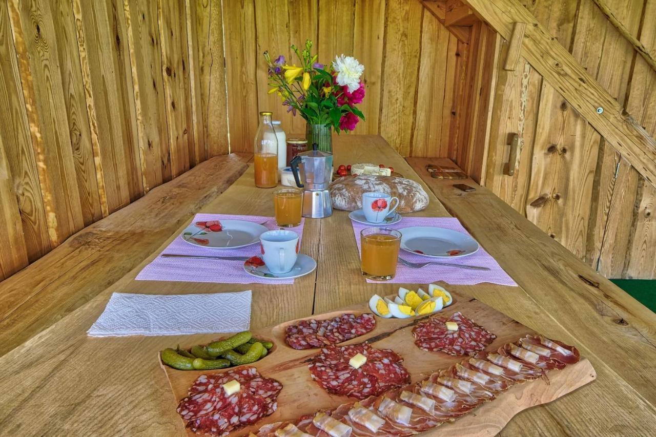 فندق Glamping Brodej Vitanje المظهر الخارجي الصورة
