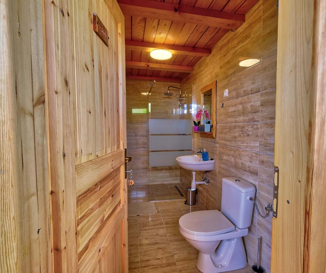 فندق Glamping Brodej Vitanje المظهر الخارجي الصورة